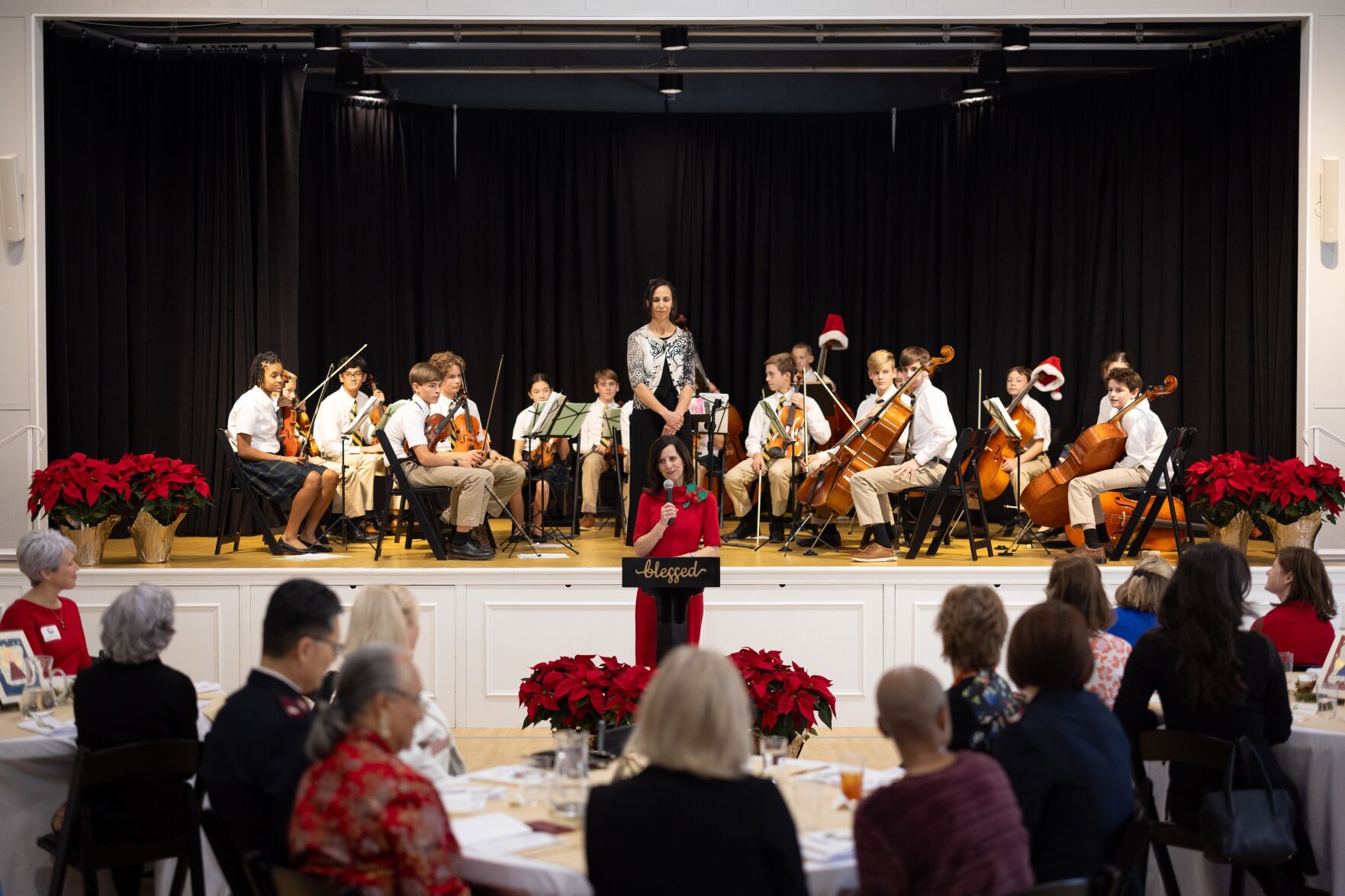 112923-rtd-met-Christmas